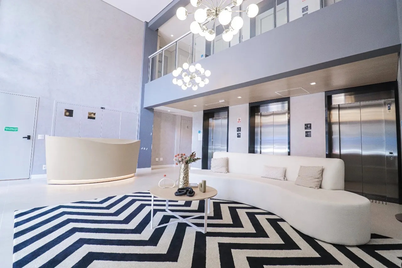 Op Art-hall.jpg